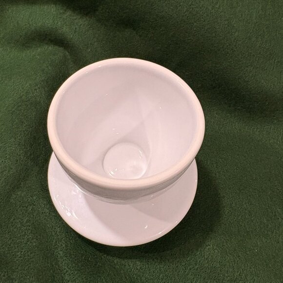 L. Tremain White 2-Piece Ceramic Butter Bell Crock Dish Keeper 2021 - Picture 7 of 8